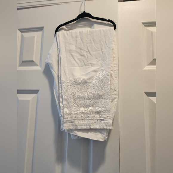 White Trouset - Picture 1 of 3